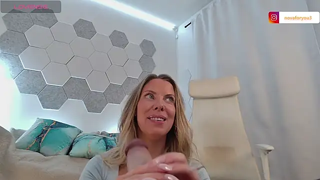 novaforyou1 naked strip on webcam for live sex chat