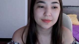 YamiLien nude on live sex chat