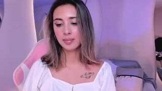 Angel Cox nude on live sex chat