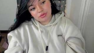 Anniie-jones nude on live sex chat