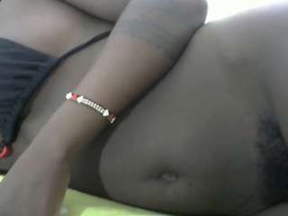 Blackcinderela nude on live sex chat