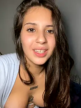 hotmilkshak naked strip on webcam for live sex chat