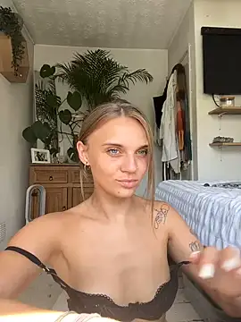 jessieamy naked strip on webcam for live sex chat