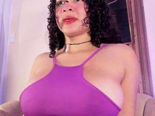 Kenay-fox nude on live sex chat
