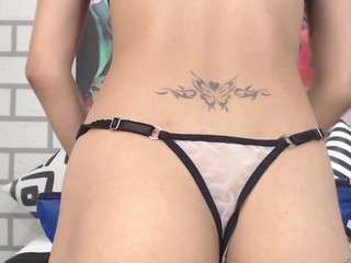 Kity-love nude on live sex chat