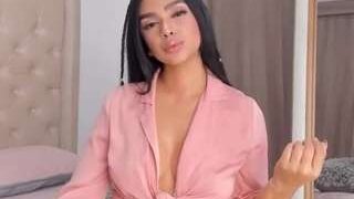 Marianacastro nude on live sex chat