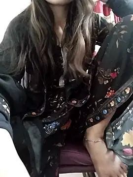 Noor-Darling naked strip on webcam for live sex chat