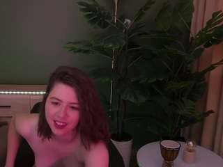RainBowws nude on live sex chat