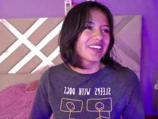 Sakura-gix nude on live sex chat