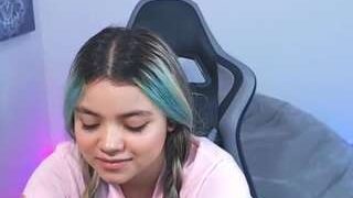 ScarlettHudsson nude on live sex chat