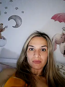 SwitzerlandLove naked strip on webcam for live sex chat