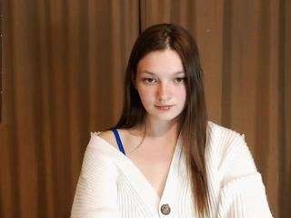 Cal1iforniaa nude on live sex chat
