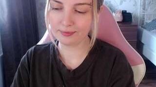 Cute-assHysteria nude on live sex chat