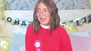 Cuttie Emery nude on live sex chat