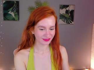 Dahlia-shy nude on live sex chat