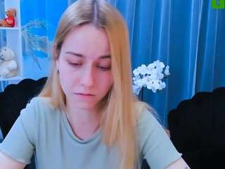 Elizabet-cool nude on live sex chat