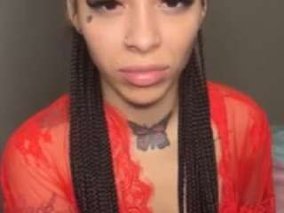 Lalasosexc nude on live sex chat