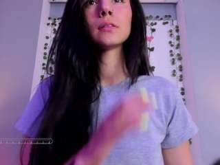 LaylaQueen1 nude on live sex chat