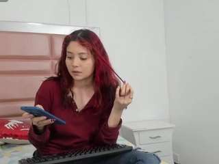 MalcomAndMia nude on live sex chat