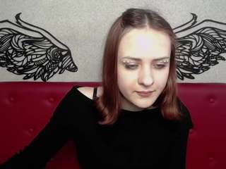 MeddyHope nude on live sex chat
