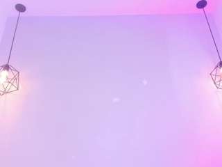 Shelynna, ? nude on live sex chat