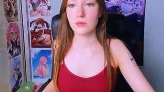 Stefi-wow nude on live sex chat