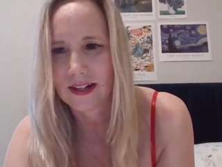 TheLillyJames nude on live sex chat