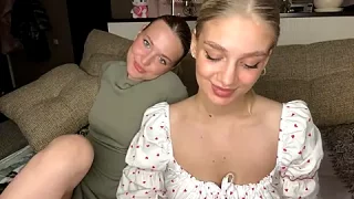 twoberiiess naked strip on webcam for live sex chat
