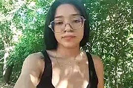 -VICKKY naked strip on webcam for live sex chat