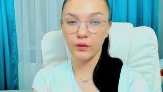 AdelliinaFleks nude on live sex chat