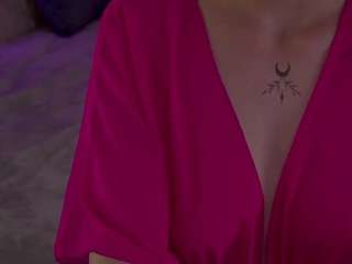 Evelina-Shy nude on live sex chat