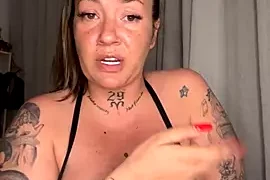 joana29gomes naked strip on webcam for live sex chat