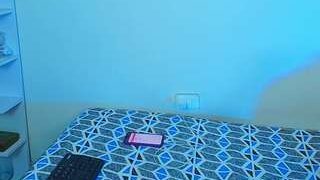Liza1 nude on live sex chat