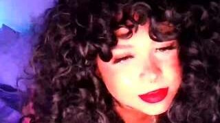 Luciddollxxx nude on live sex chat