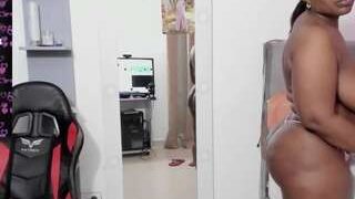Lupeadams nude on live sex chat