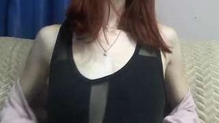 PrettyPoppet nude on live sex chat