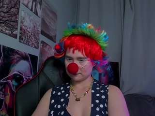 Shy-shunty nude on live sex chat