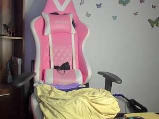 Sophie-collins13 nude on live sex chat