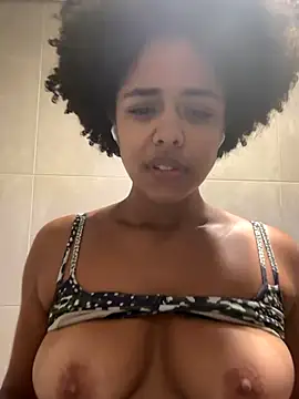 DudaaBrown naked strip on webcam for live sex chat