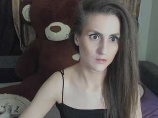 Gwenvia nude on live sex chat