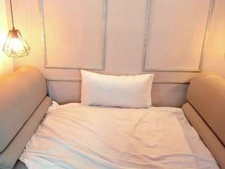 IsabellSaenz nude on live sex chat