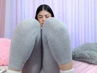 Karla nude on live sex chat