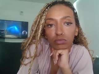 Laya Sirena nude on live sex chat