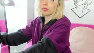 Rommy-angels nude on live sex chat