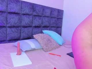 SaraahCruz nude on live sex chat