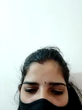 selly_roy naked strip on webcam for live sex chat