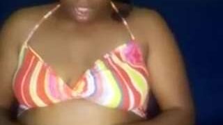 Shan1989 nude on live sex chat