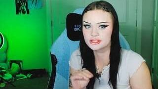 Sinxlb nude on live sex chat