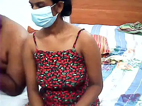 slkalifa naked strip on webcam for live sex chat