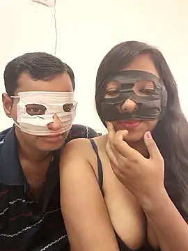 Smokey_Couple17 naked strip on webcam for live sex chat
